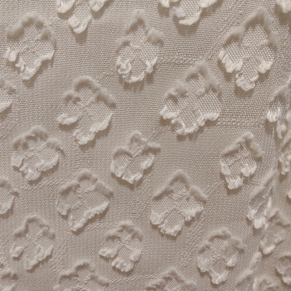 Banana Republic Dillon Classic Fit, Small, Semi Sheer, Textured - Picture 5 of 5